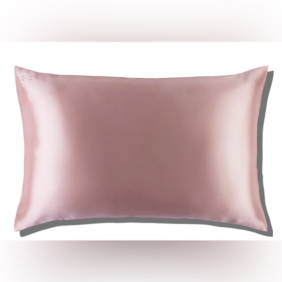 BNIB Slip Silk pillowcase and sleep mask set petal pink - Picture 5 of 7